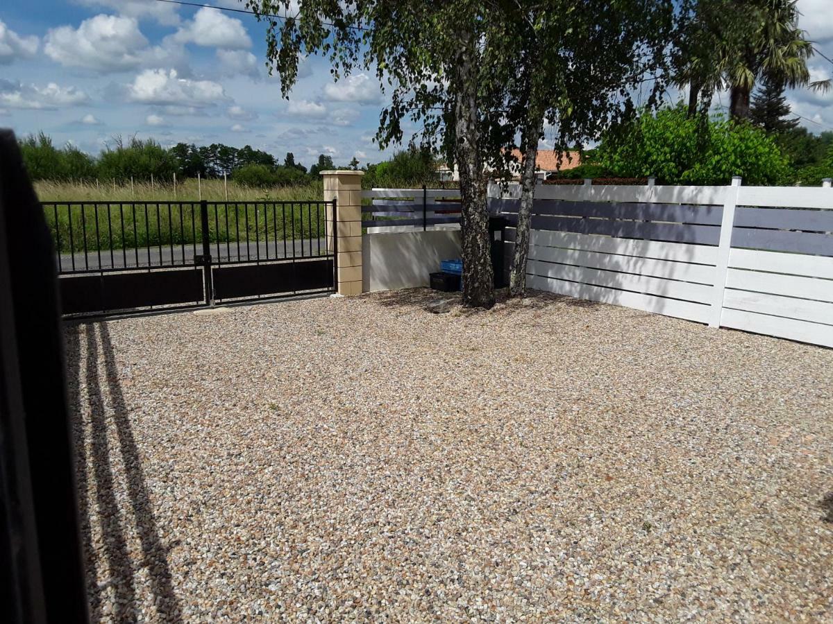 La Riviere Villa Pujols  Exterior photo